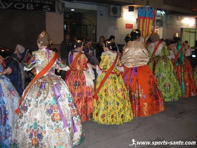 Photo de procession aux Fallas de Valence